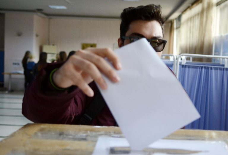 ΤΑ ΝΟΥΜΕΡΑ ΣΤΗΝ ΚΑΛΠΗ ΨΑΧΝΟΝΤΑΙ ΜΕ ΝΟΥΜΕΡΑ