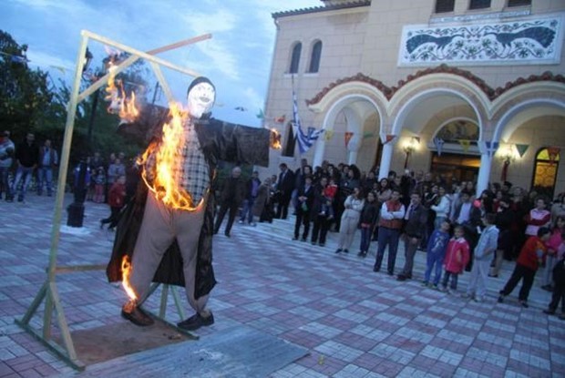 ΤΗ ΘΡΗΣΚΕΙΑ ΤΟΥΣ ΓΕΛΟΙΟΠΟΙΟΥΝ ΟΙ ΠΙΣΤΟΙ