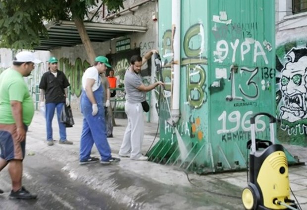 ΣΤΗ ΛΕΩΦΟΡΟ ΟΙ ΚΑΜΠΙΝΕΔΕΣ ΔΕΝ… ΒΡΩΜΑΝΕ