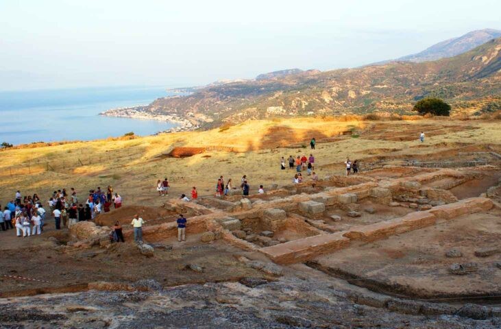 Αρχαία Ελίκη: Πόσο ντρέπομαι!