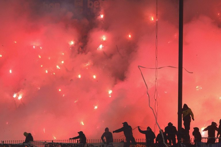 ΜΕΡΟΚΑΜΑΤΟ ΟΙ ΑΛΒΑΝΟΙ ΣΤΟΥΣ ΣΥΝΔΕΣΜΟΥΣ ΦΙΛΑΘΛΩΝ